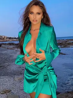 Annette escort in Istanbul