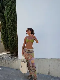 Avalin escort in Istanbul