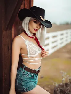 Cosette escort in Istanbul