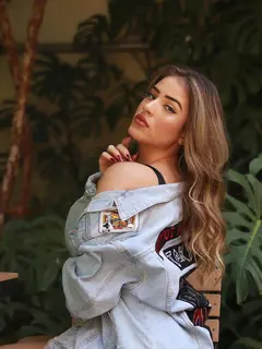 Elizabeth escort in Istanbul