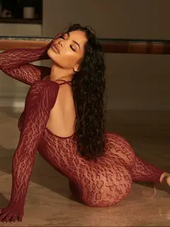 Gabrielle escort in Istanbul