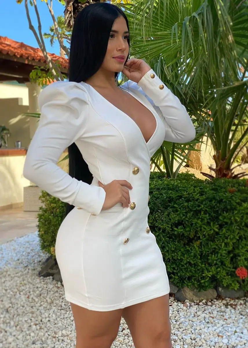 Maddie escort in Istanbul