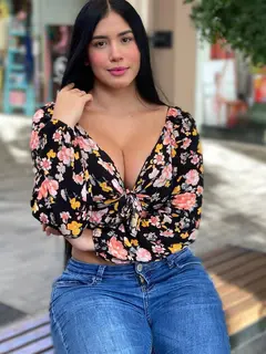 Maddie escort in Istanbul