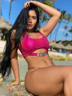 Maddie escort in Istanbul