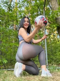 Winifred escort in Istanbul